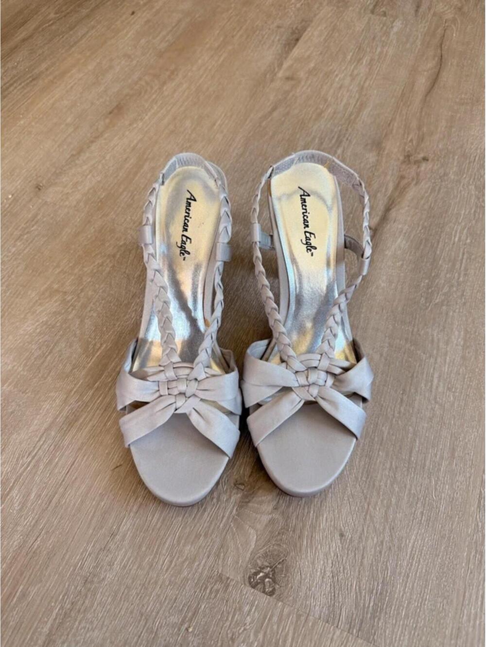 American Eagle Size 8 Heels